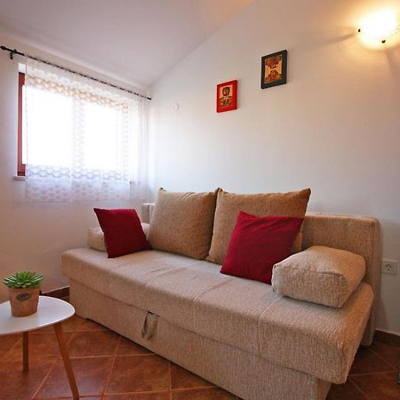 Brijunisol - 3 Apartments Top Position Near The Beautiful Beach Fažana Exterior foto